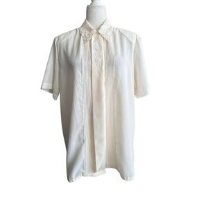 Claudia Richard Blouse Cream Short-Sleeve Pleated Button-Down Shirt SZ 10